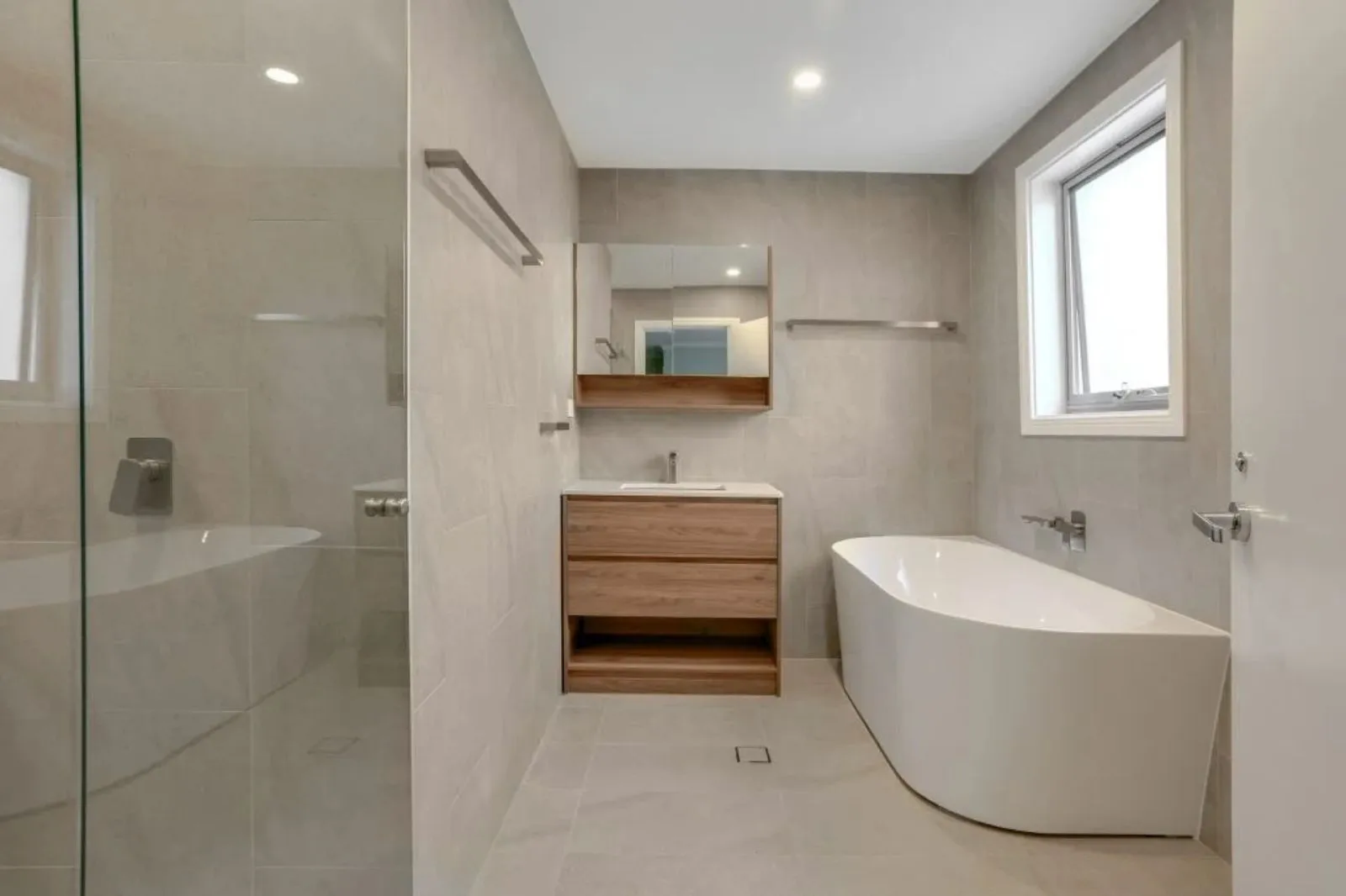 small bathroom renovation cost